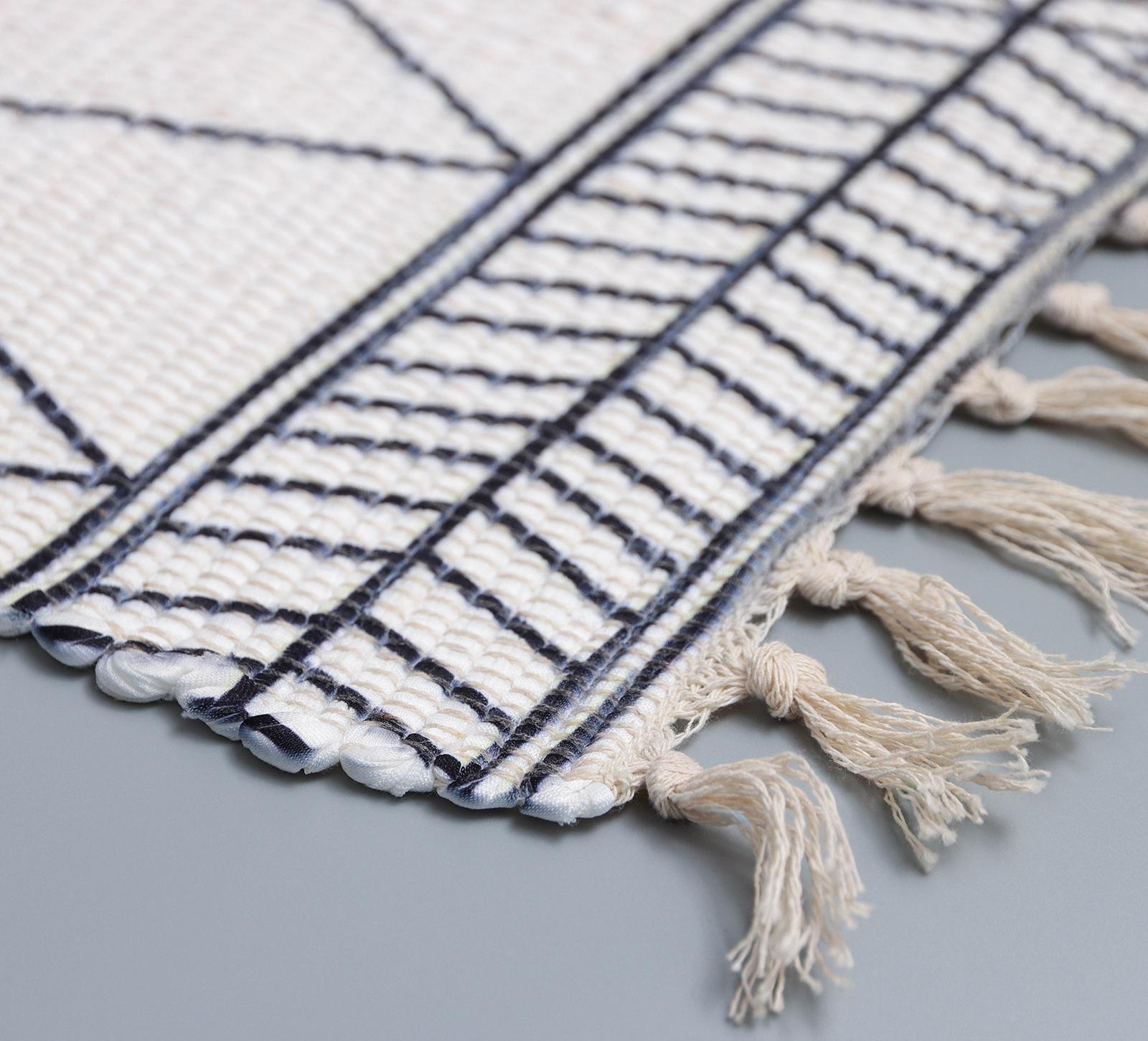 Коврик для ванной Доляна «Индиго», 47×80 см, цвет чёрно-белый