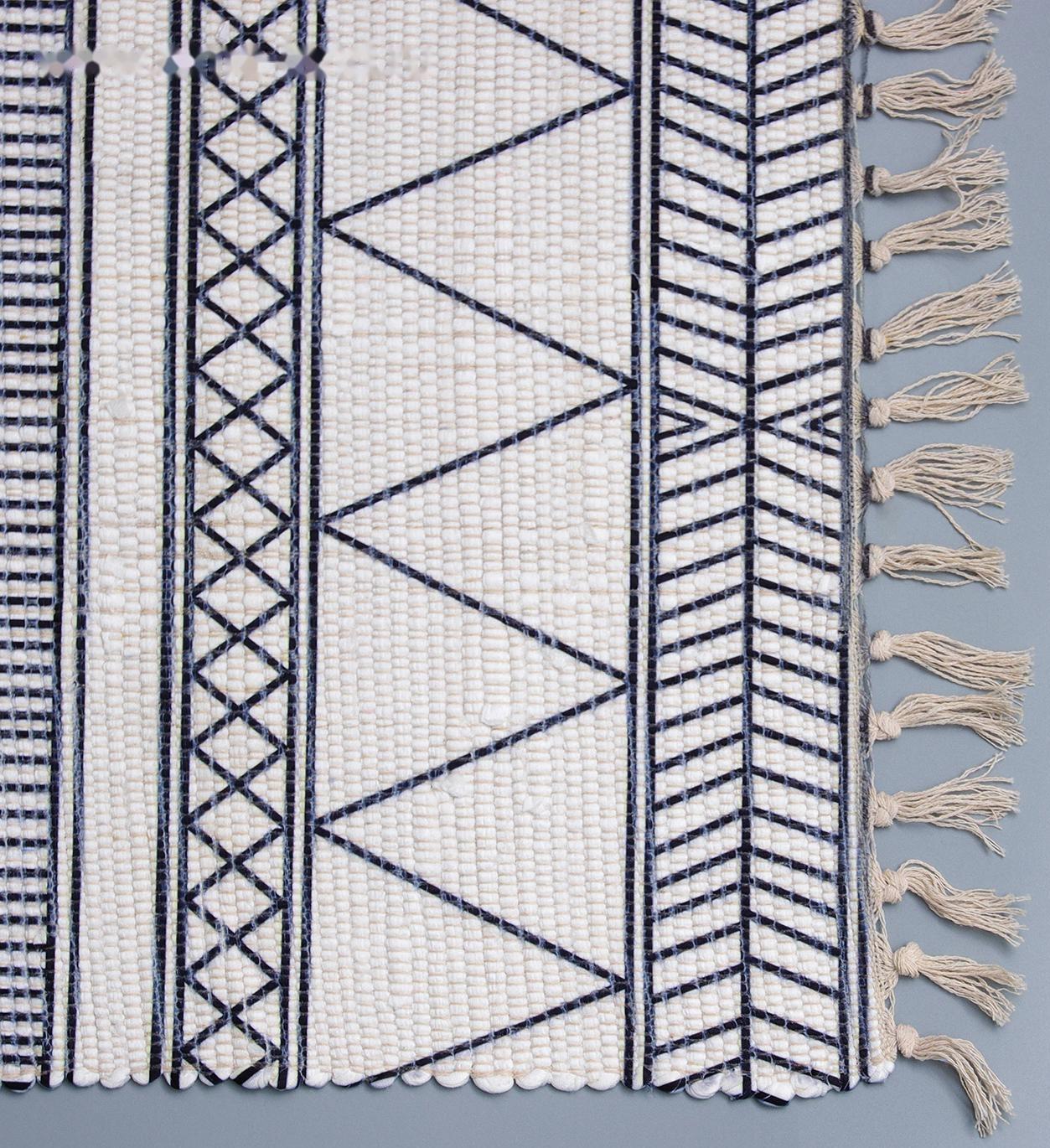 Коврик для ванной Доляна «Индиго», 47×80 см, цвет чёрно-белый