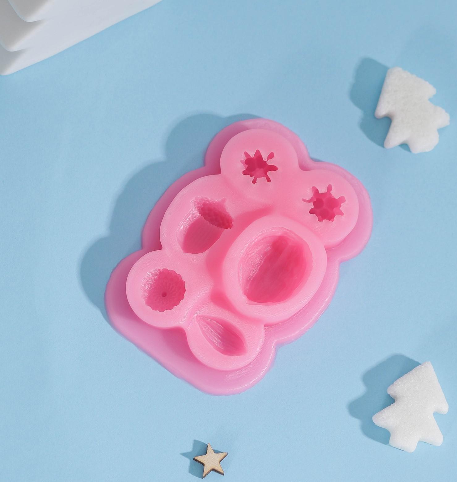 Молд «Орешки», 9×6,5×1,5 см, цвет МИКС