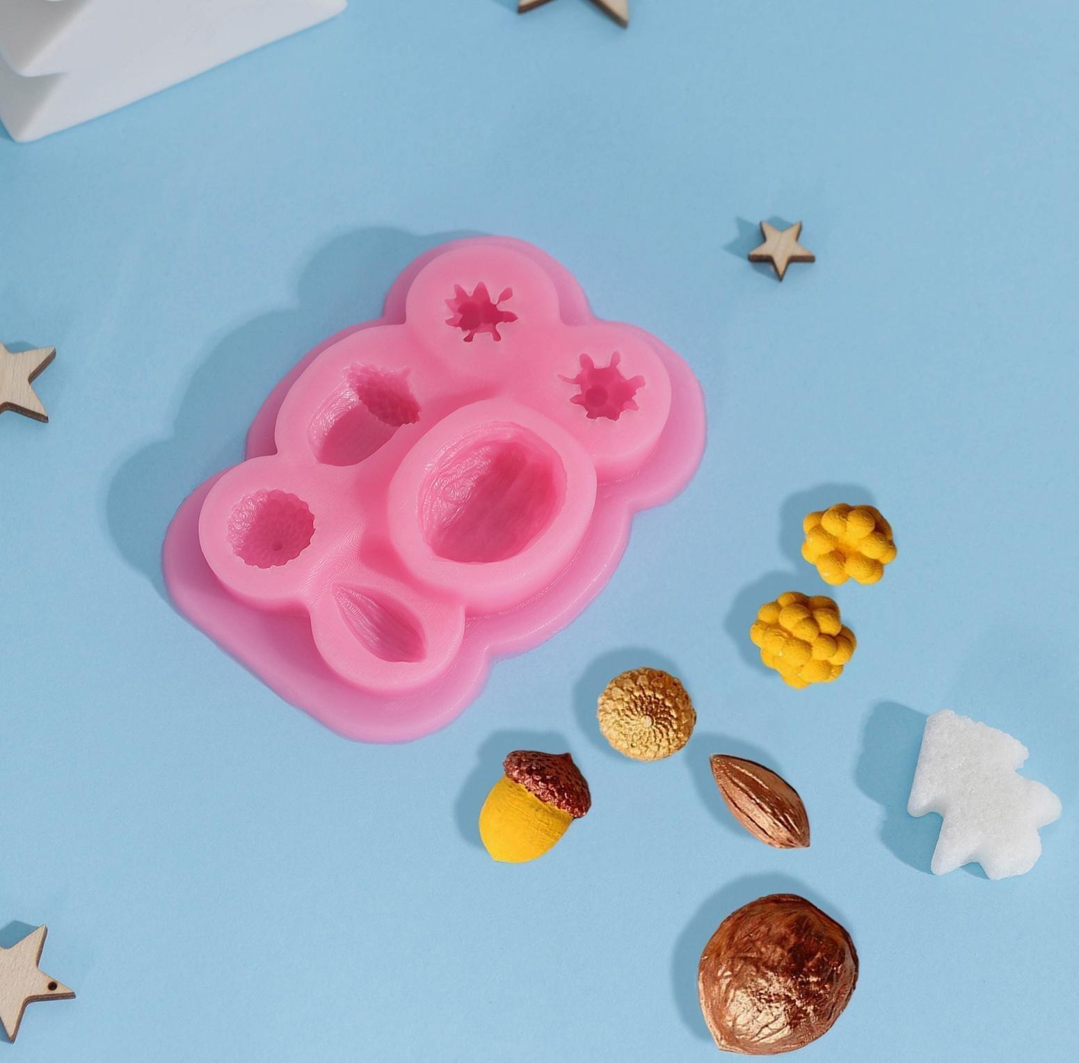 Молд «Орешки», 9×6,5×1,5 см, цвет МИКС