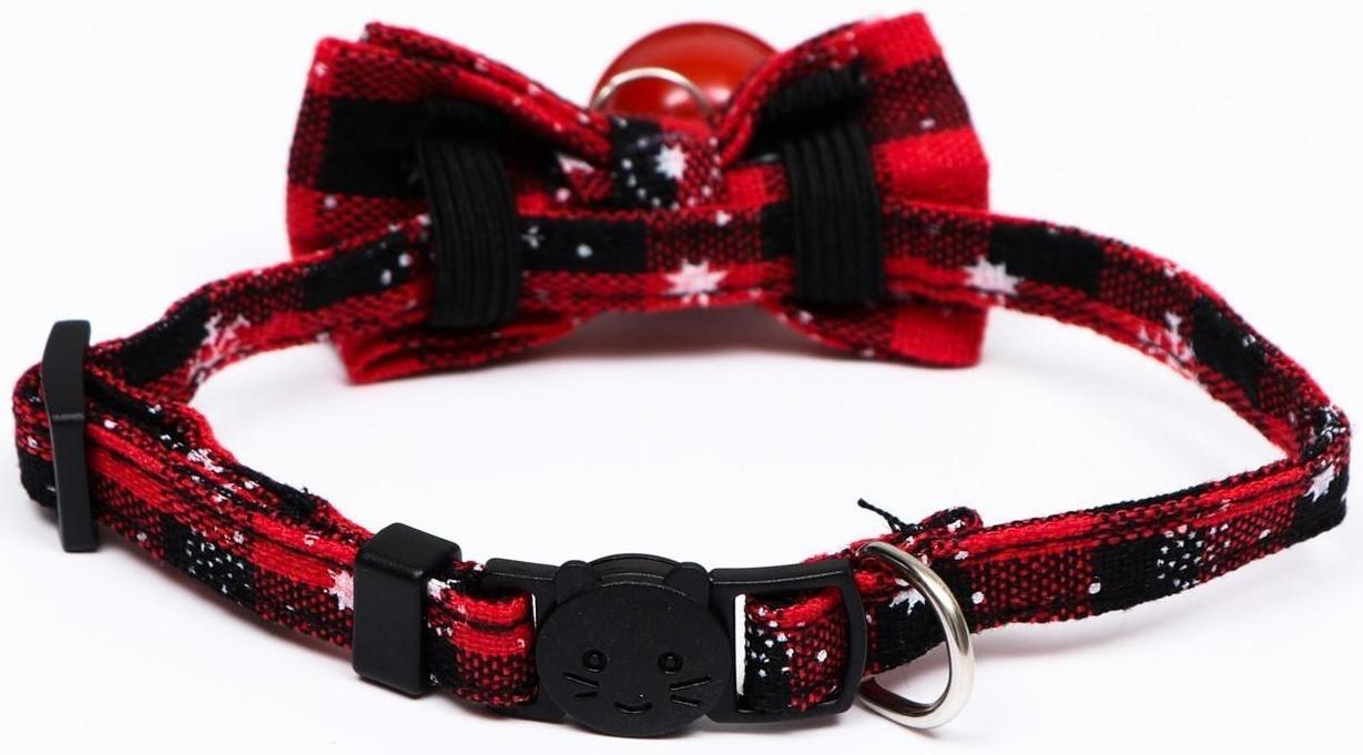 Ошейник текстильный со снежинками и бубенчиком, 30 х 1 см, красно-чёрный