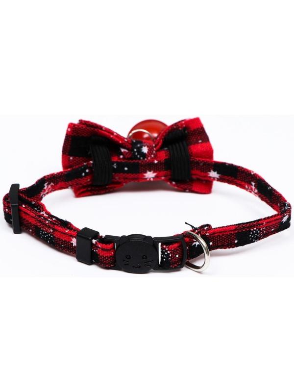 Ошейник текстильный со снежинками и бубенчиком, 30 х 1 см, красно-чёрный