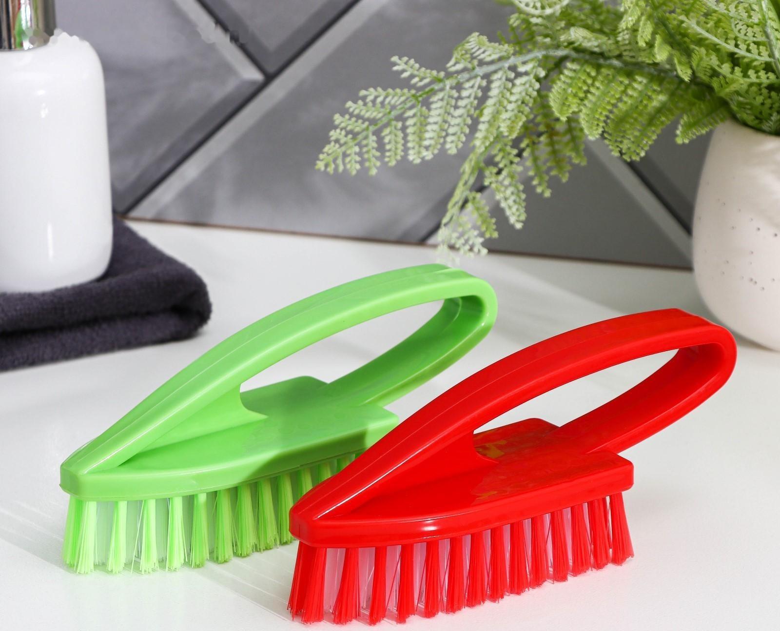 Щётка-утюжок Доляна «Сметка малая», цельная ручка, 16×5×6 см