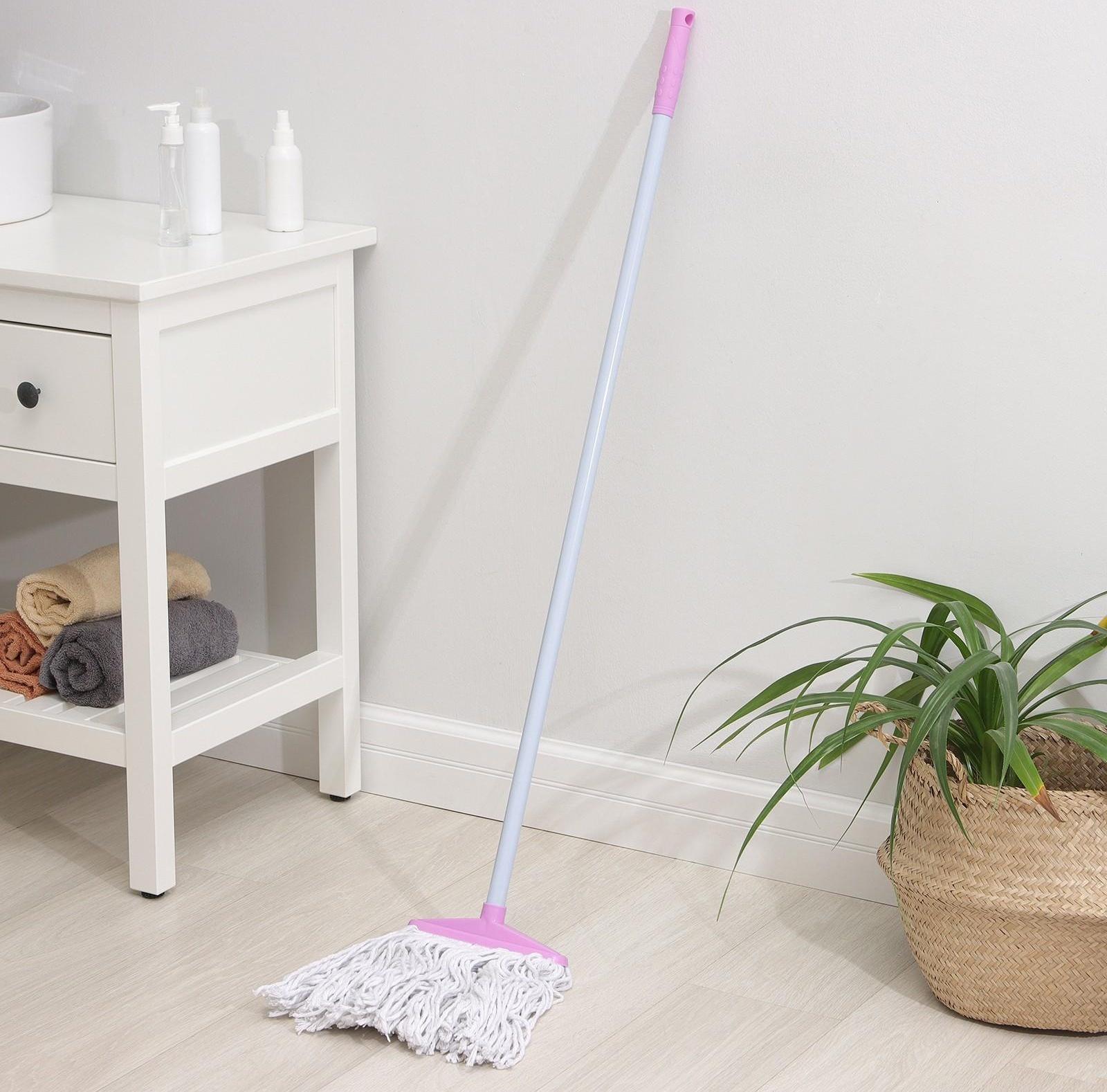 Швабра для мытья пола Доляна «Веревочная плоская», насадка ХБ 23 см, металлическая ручка 118 см, цвет МИКС