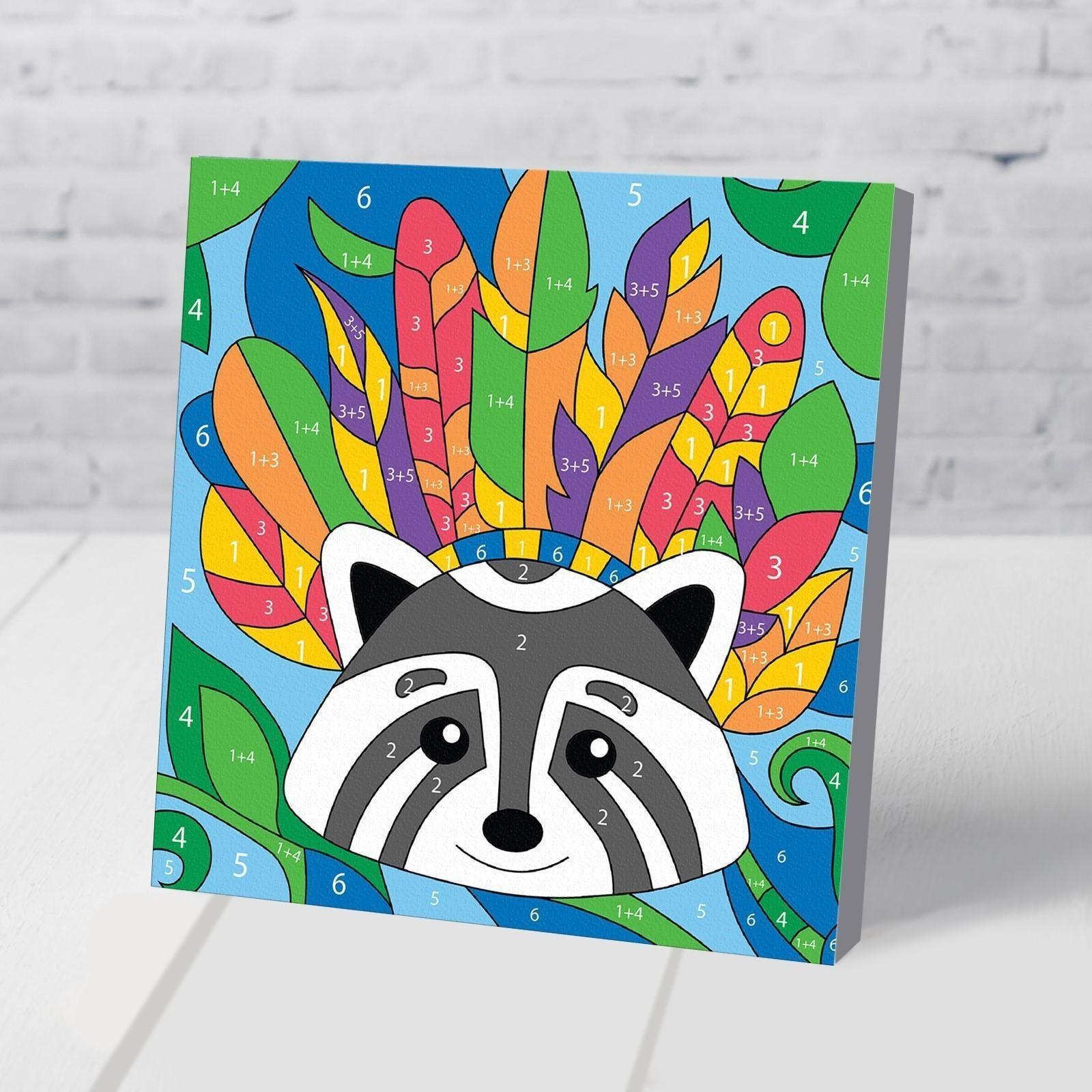 Картина по номерам «Енот в перьях» 15х15 см