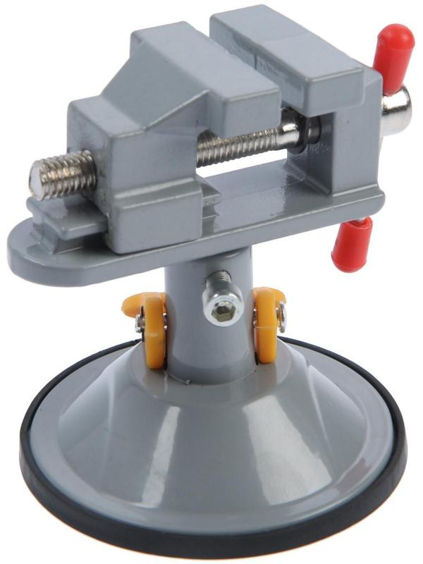 Мини-тиски алюминиевые ТУНДРА, крепление на присоске, поворотные на 180°, 35 мм