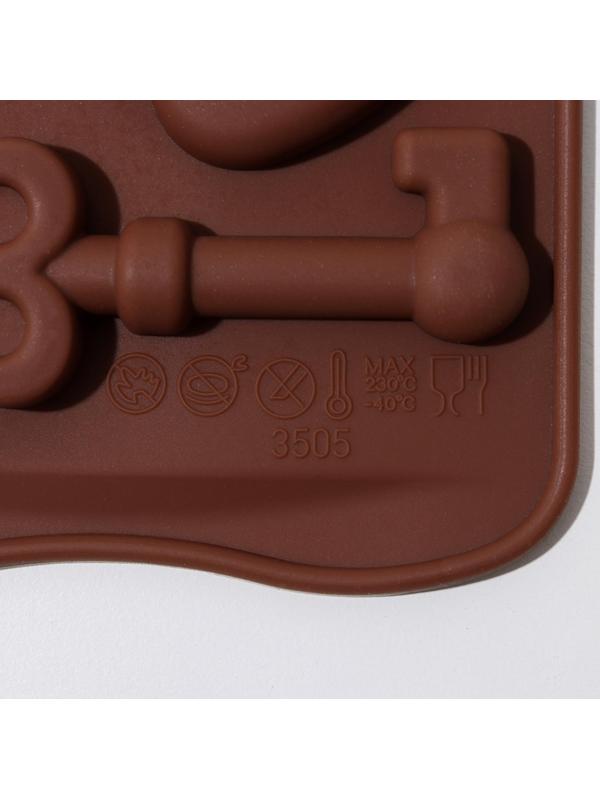Форма для льда и кондитерских украшений Доляна «Ключики», 21×10,5×1,5 см, силикон, 8 ячеек, цвет шоколадный
