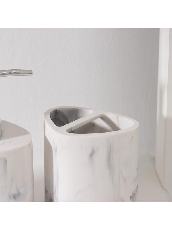 Набор аксессуаров для ванной комнаты «Мрамор», 3 предмета (мыльница, дозатор 230 мл, стакан)