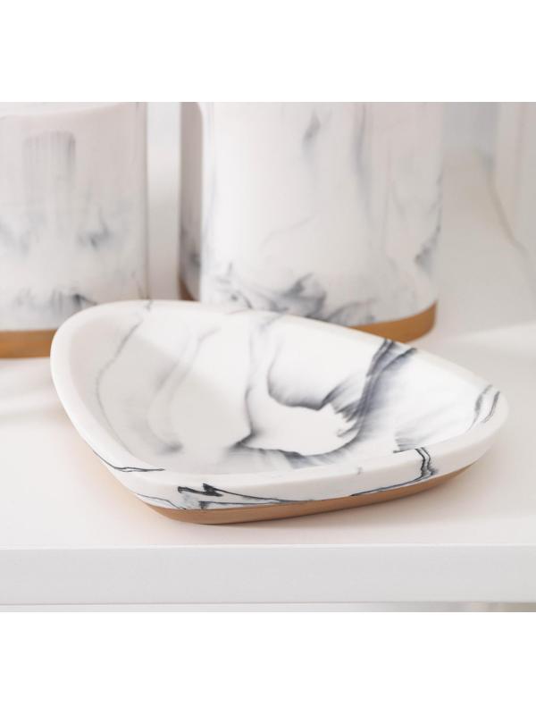 Набор аксессуаров для ванной комнаты «Мрамор», 3 предмета (мыльница, дозатор 230 мл, стакан)