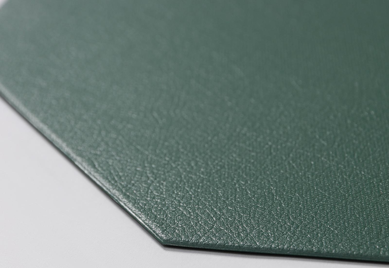 Салфетка сервировочная на стол «Тэм», 38×38 см, цвет зелёный