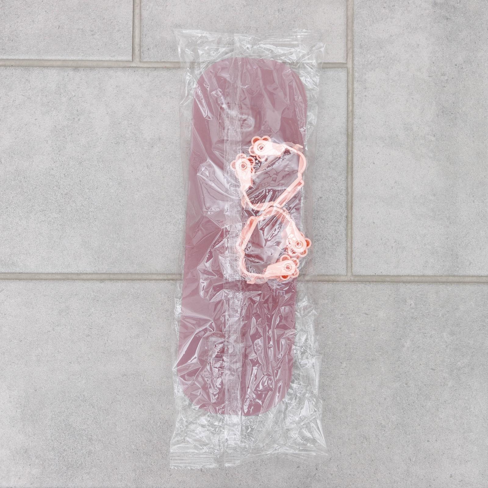 Держатель для уборочного инвентаря, двойной, 25×8 см, цвет МИКС