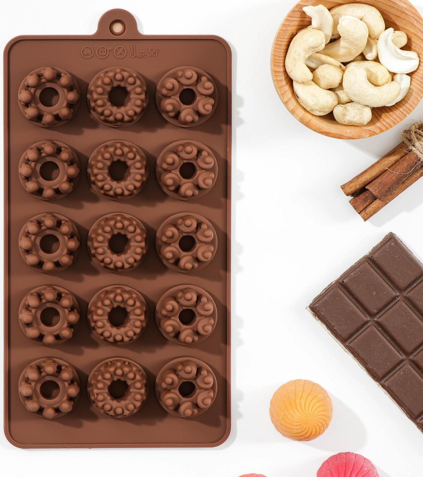 Форма для льда и кондитерских украшений «Дольче», 15 ячеек, 20×11×1,8 см, силикон, цвет шоколадный