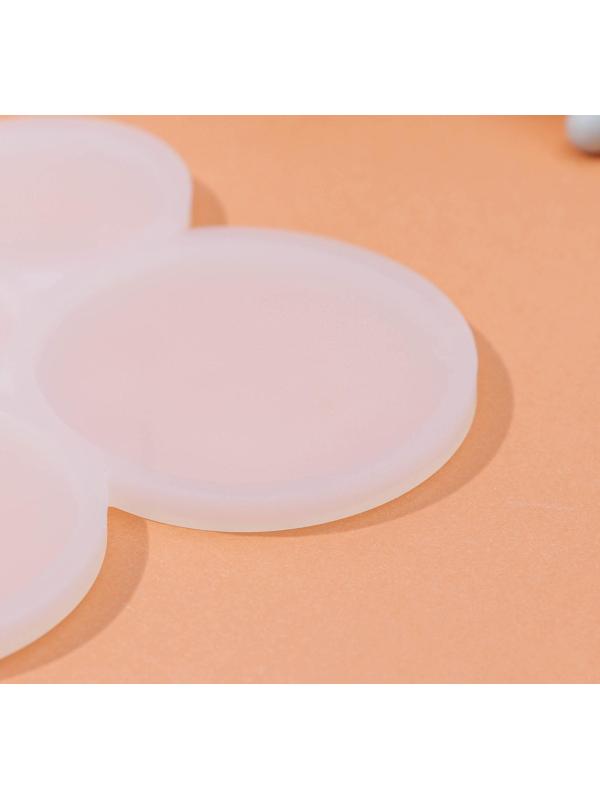 Форма для леденцов «Кругляши», 6 ячеек, 17×15,5×0,7 см, цвет белый