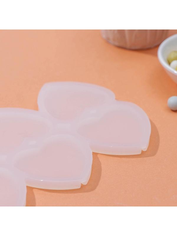 Форма для леденцов «Влюблённость», 6 ячеек, 16×10×0,7 см, цвет белый