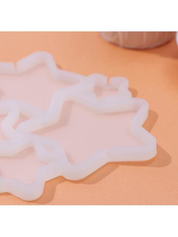 Форма для леденцов «Звёзды», 6 ячеек, 15,5×13,5×0,7 см, цвет белый