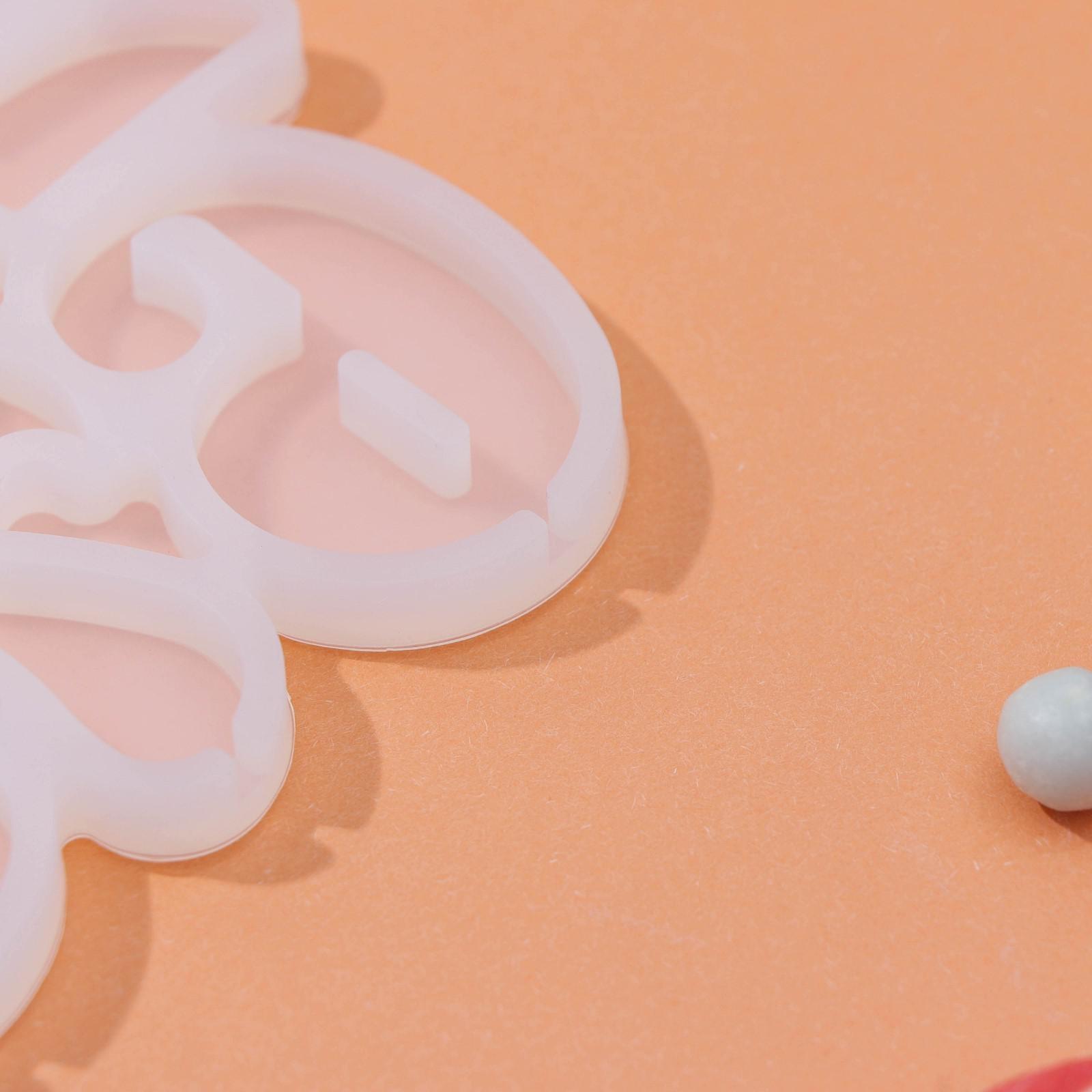 Форма для леденцов «Цифры», 10 ячеек, 16,5×10×0,7 см, цвет белый