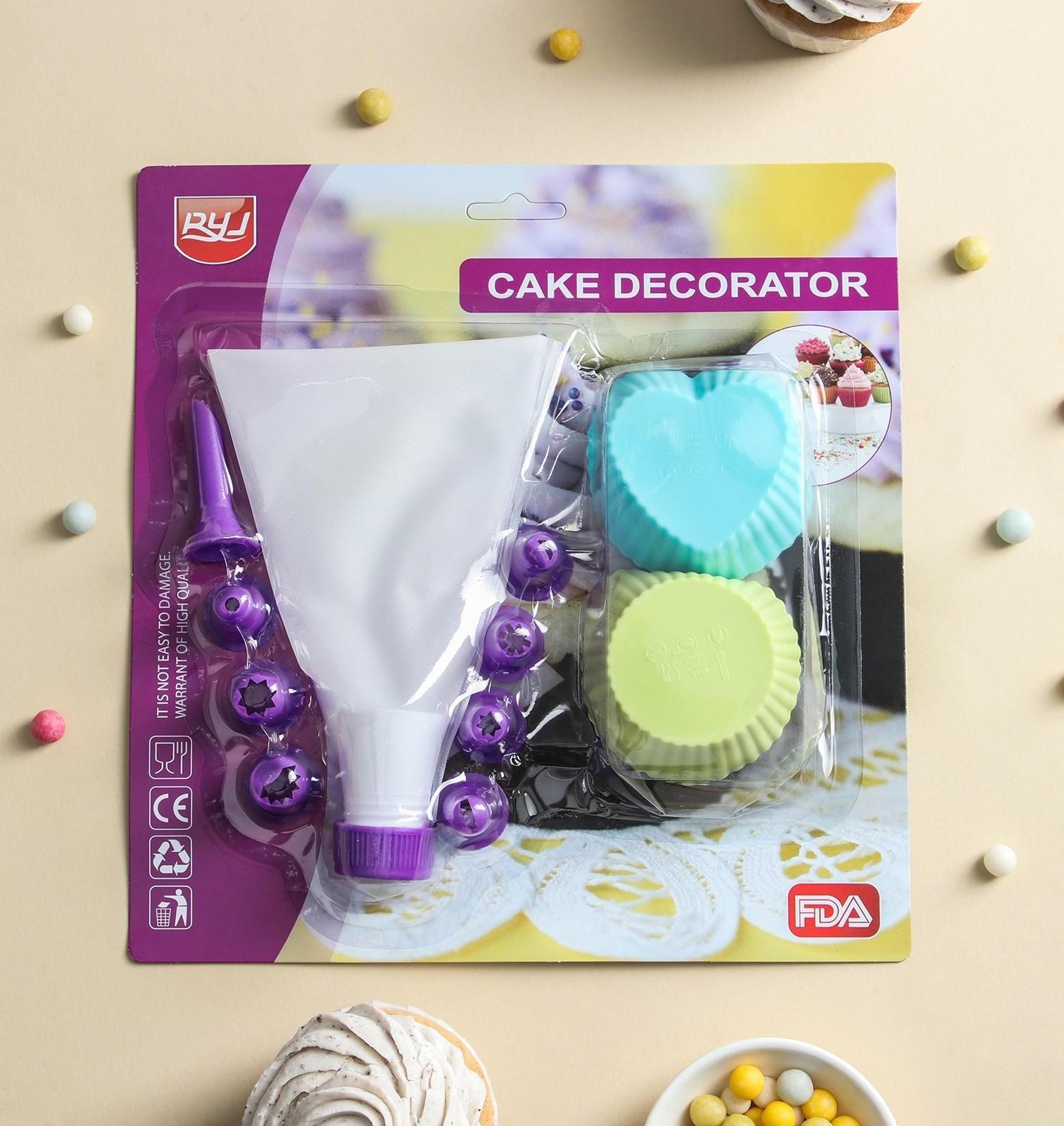 Набор кондитерский, 15 предметов: 8 насадок, 6 формочек, кондитерский мешок с адаптером