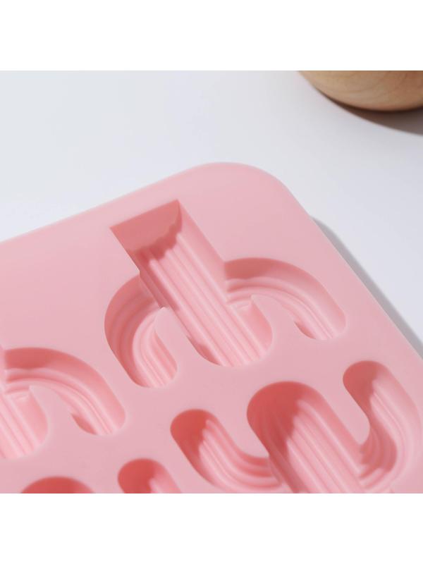 Форма для льда и кондитерских украшений «Кактус», 4 ячейки, 14×14×1,4 см, силикон, цвет МИКС