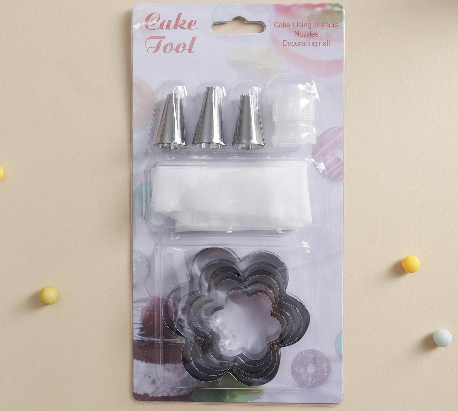 Набор кондитерский «Лориэн», 10 предметов: форма для выпечки «Цветок» 5 шт, 3 насадки, адаптер, мешок