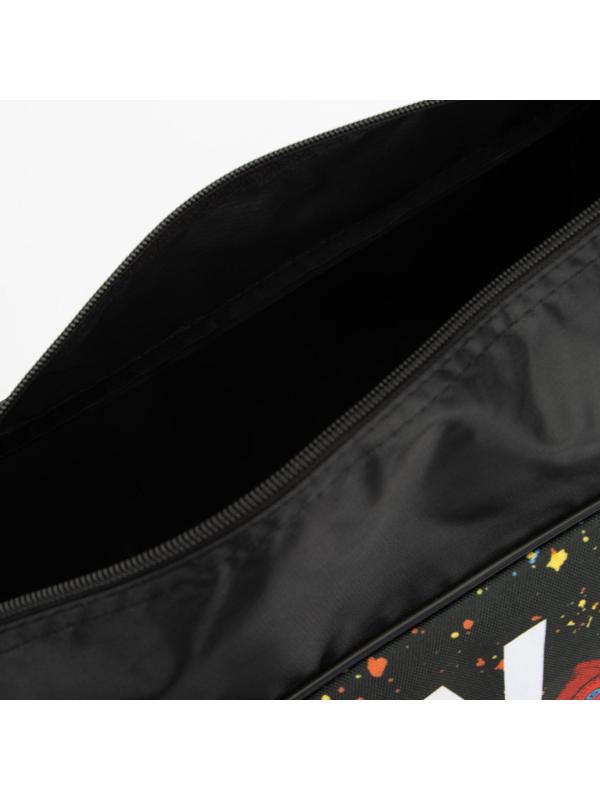 Сумка спортивная на молнии, наружный карман, цвет чёрный