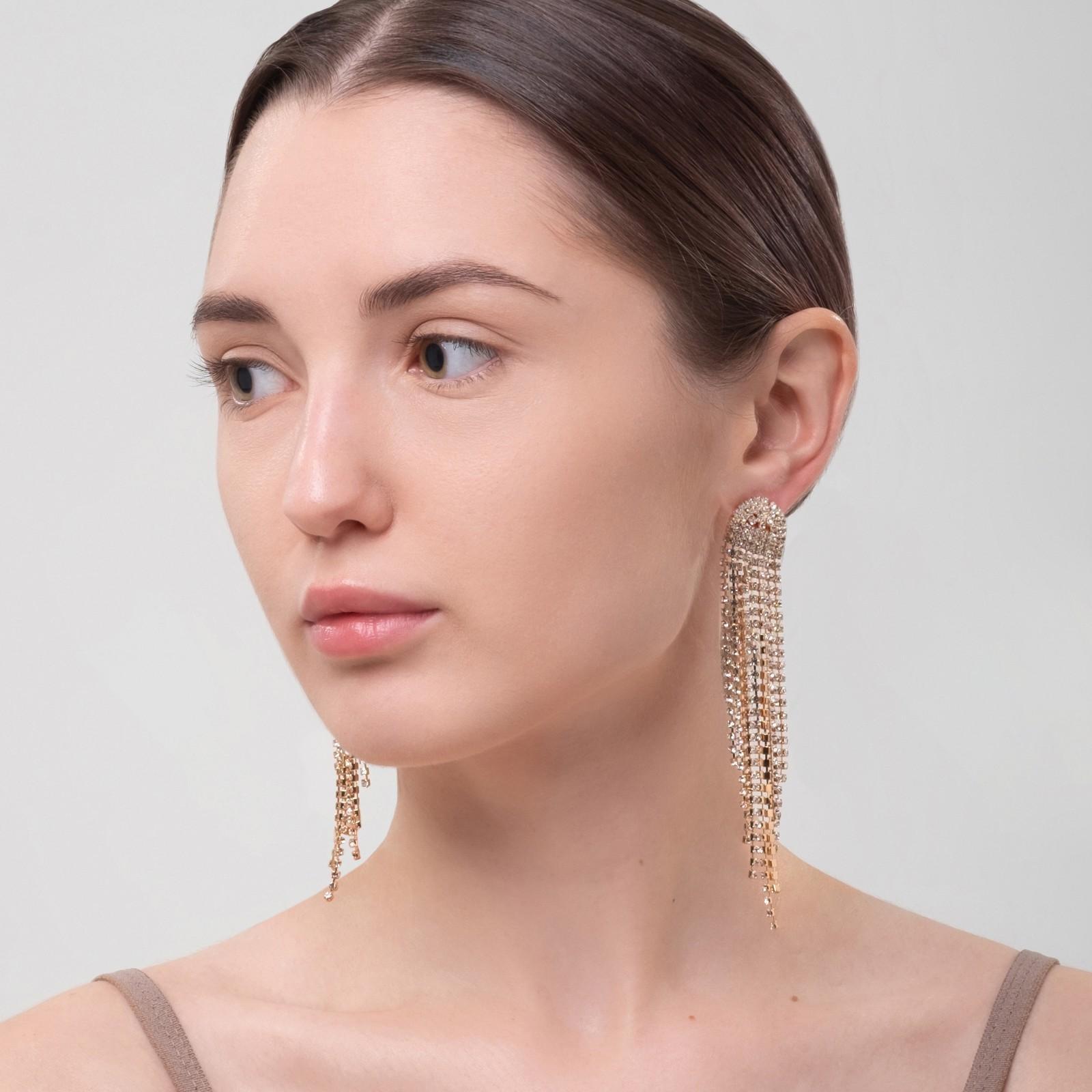 Серьги висячие со стразами 