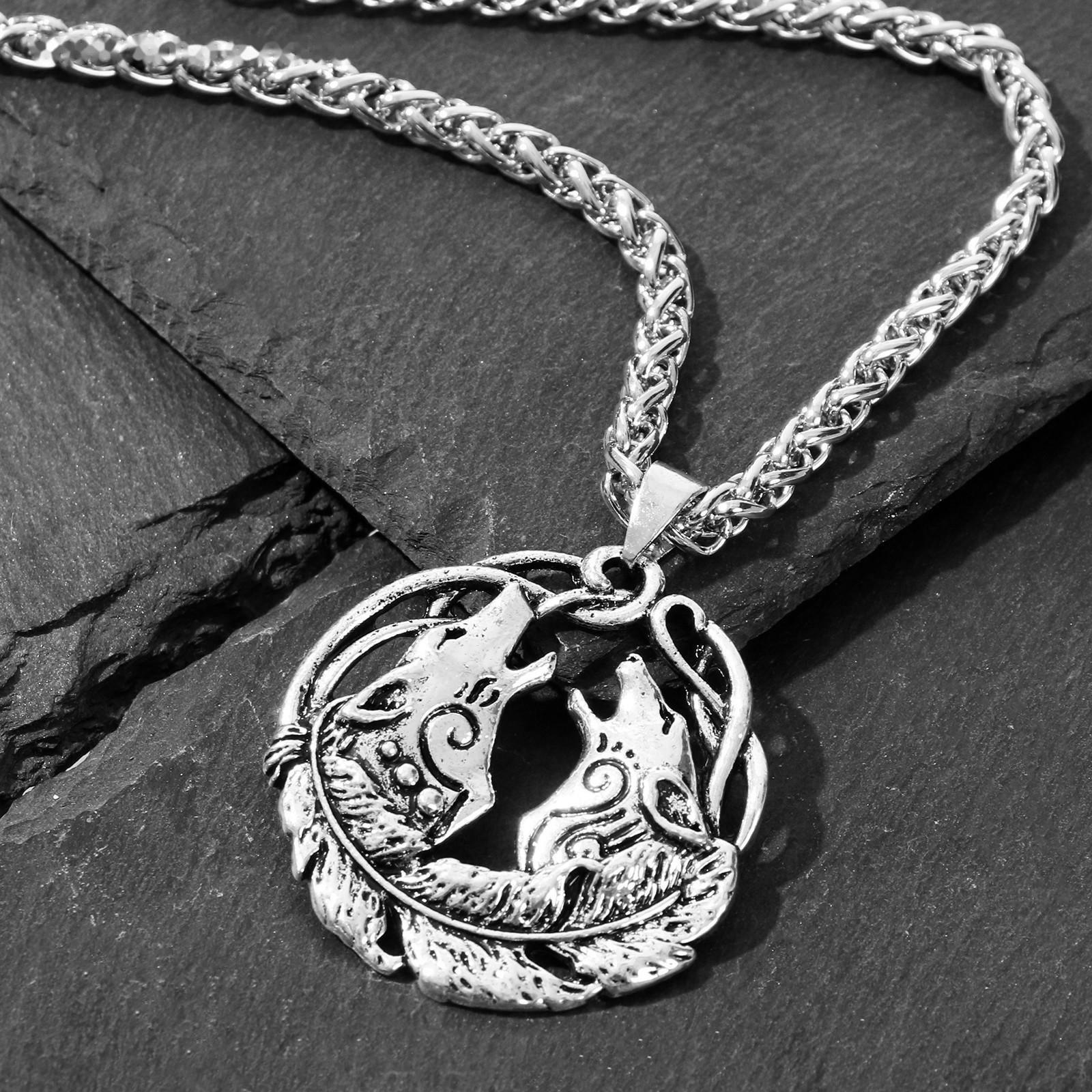 Кулон-оберег 