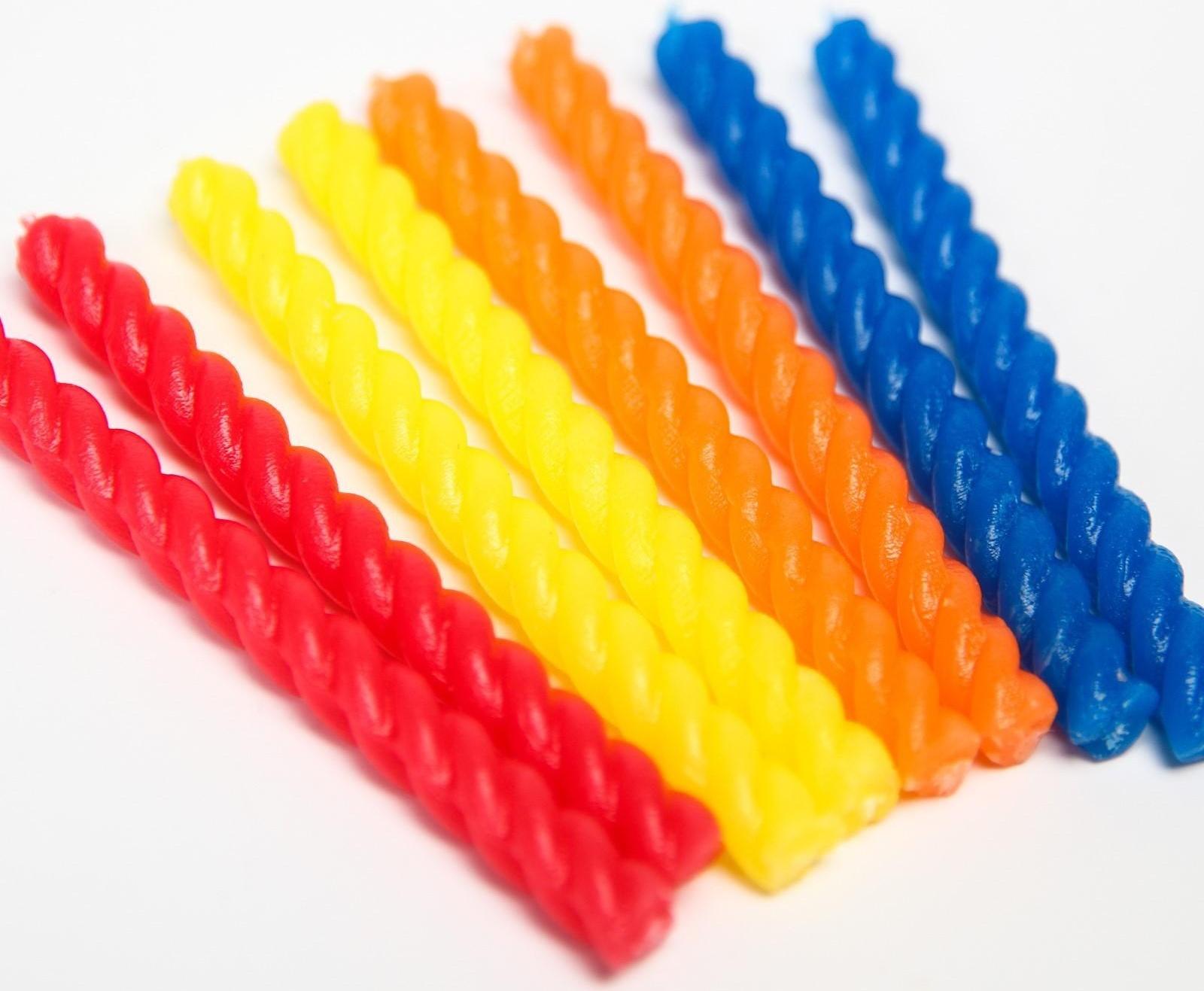 Набор витых свеч в торт 8 шт 