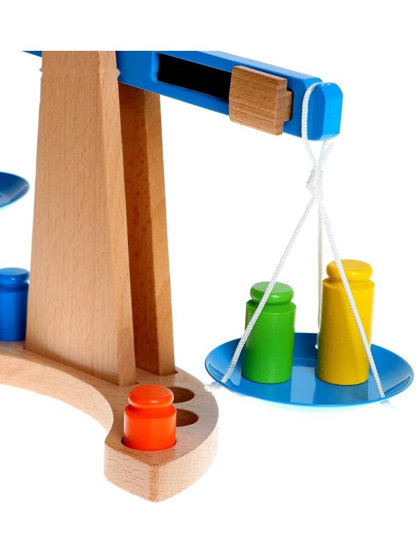 Деревянная игрушка «Весы»