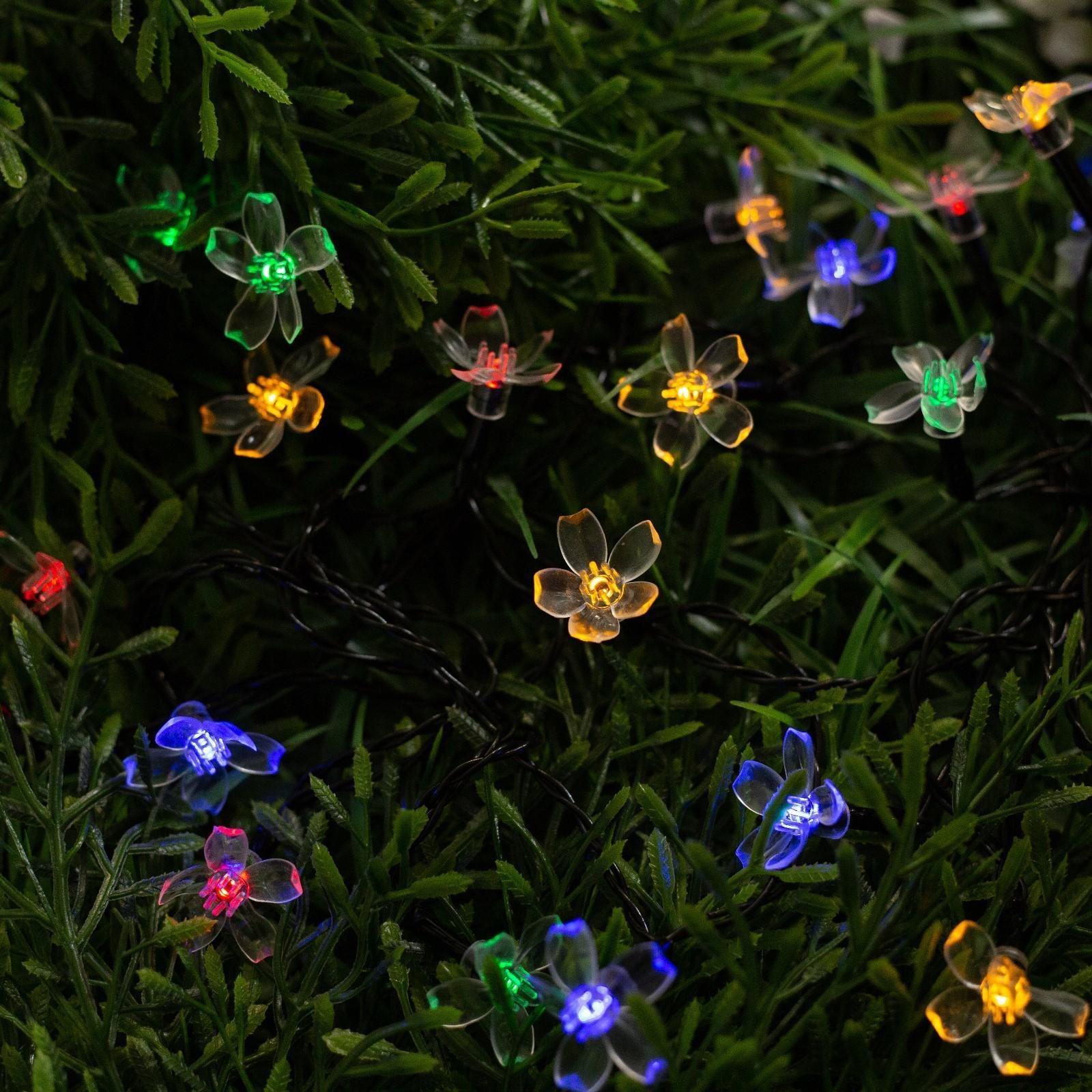 Гирлянда «Нить» 4.5 м с насадками «Ромашки», IP44, тёмная нить, 30 LED, свечение мульти, 2 режима, солнечная батарея