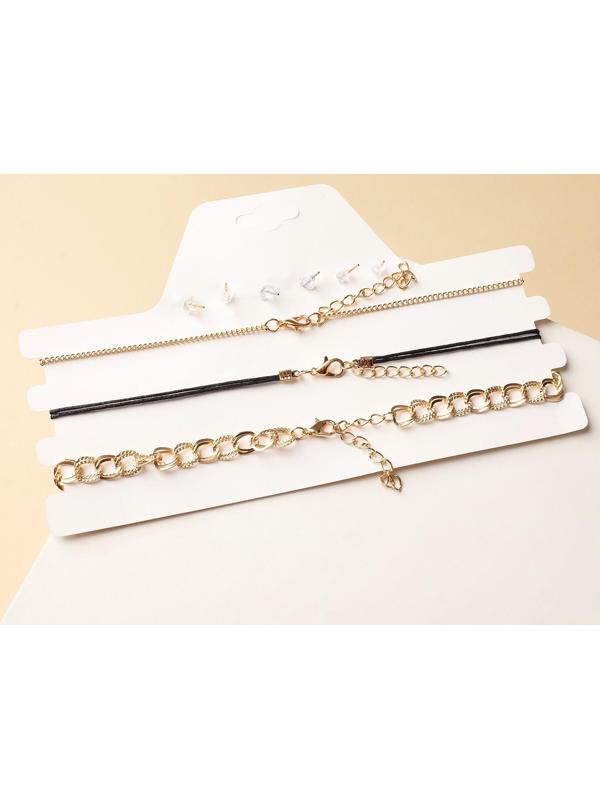 Набор: 3 колье, 3 пары пусет 