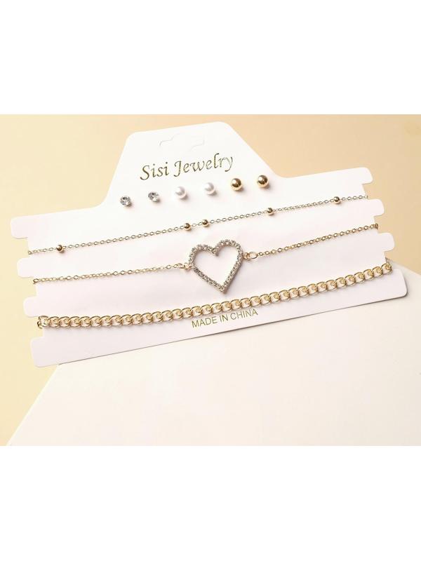 Набор: 3 колье, 3 пары пусет 