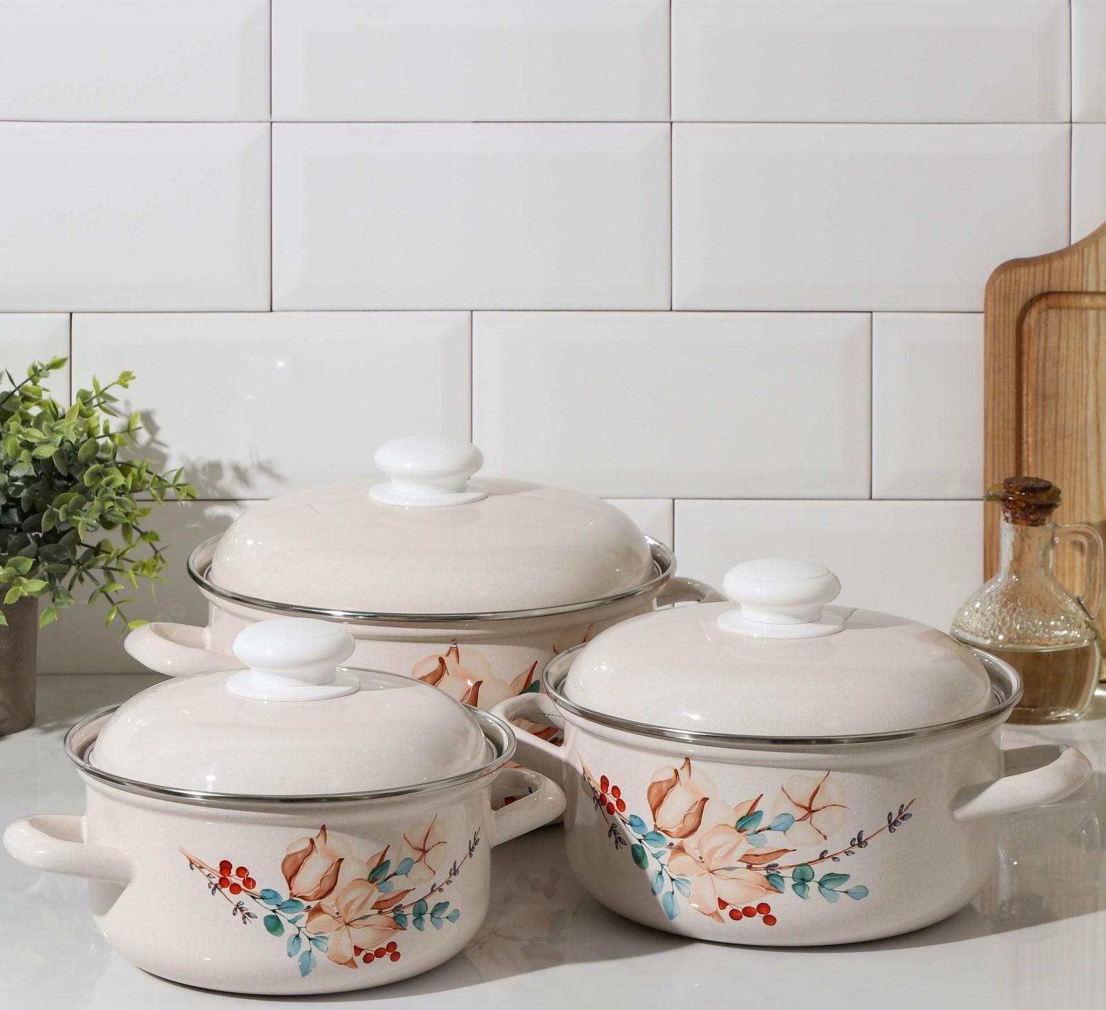 Набор кастрюль «Унесенные ветром», 3 предмета: 1,5 л, 2 л, 3 л, индукция, цвет бежевый