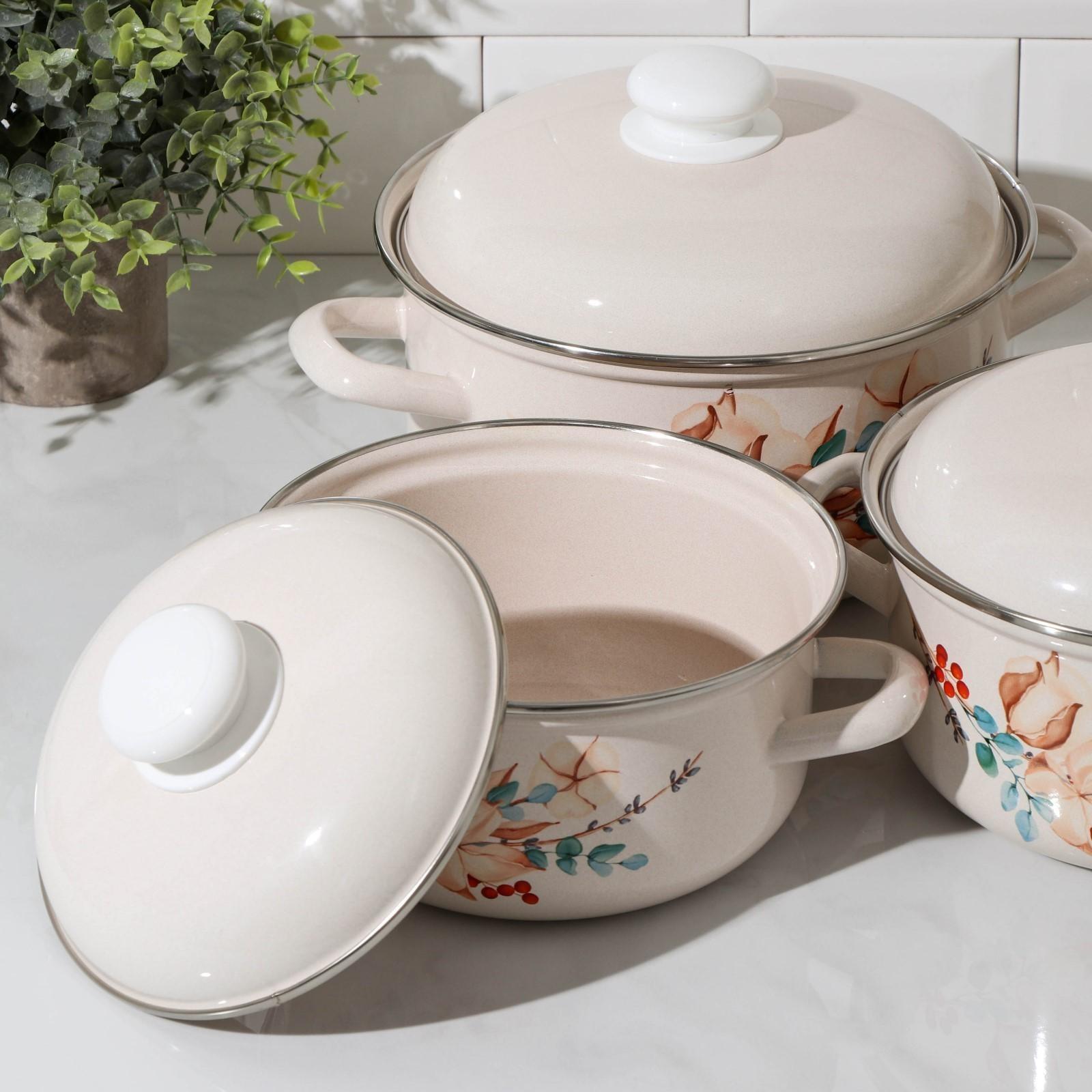 Набор кастрюль «Унесенные ветром», 3 предмета: 1,5 л, 2 л, 3 л, индукция, цвет бежевый