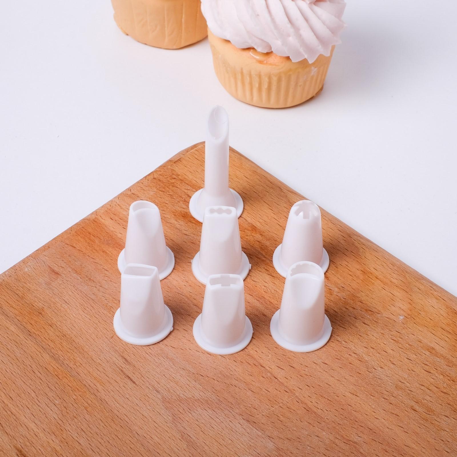 Кондитерский шприц «Главный ингредиент» 19.5 см х 6 см х 6 см, 200 мл, с насадками 6 шт