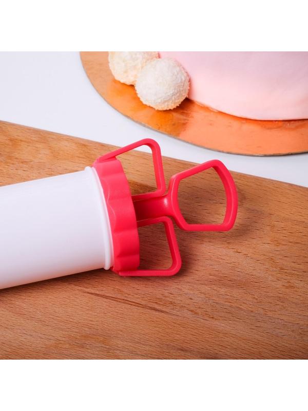 Кондитерский шприц «Главный ингредиент» 19.5 см х 6 см х 6 см, 200 мл, с насадками 6 шт