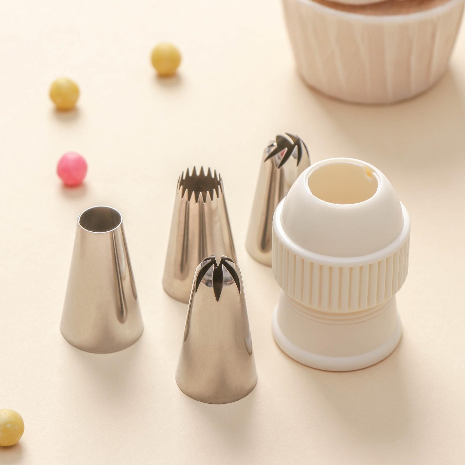 Набор кондитерский, 7 предметов: 2 мешка, 4 насадки d=2,5 см, адаптер