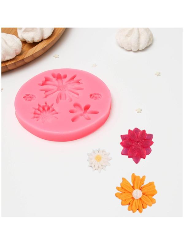 Молд «Цветочное ассорти», 10,5×10,5×1 см, цвет МИКС