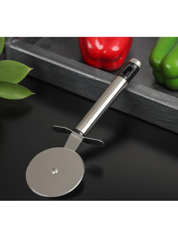 Нож для пиццы и теста Доляна Fargo, 20×6,5 см, нержавеющая сталь, цвет чёрный