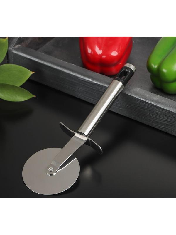 Нож для пиццы и теста Доляна Fargo, 20×6,5 см, нержавеющая сталь, цвет чёрный