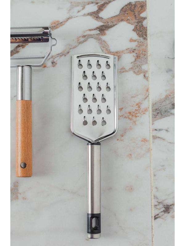 Тёрка крупная с ручкой Доляна Fargo, 23,5×6×2, нержавеющая сталь, цвет хромированный, чёрный