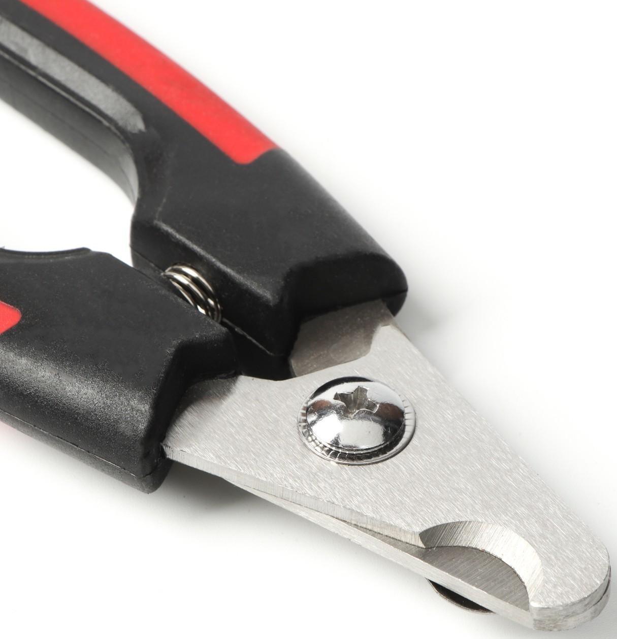 Когтерез боковой малый с закругленными резиновыми ручками,отверстие 8 мм,чёрный с красным