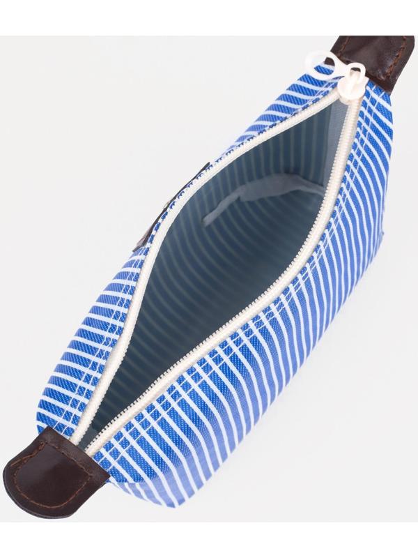 Косметичка на молнии, цвет синий