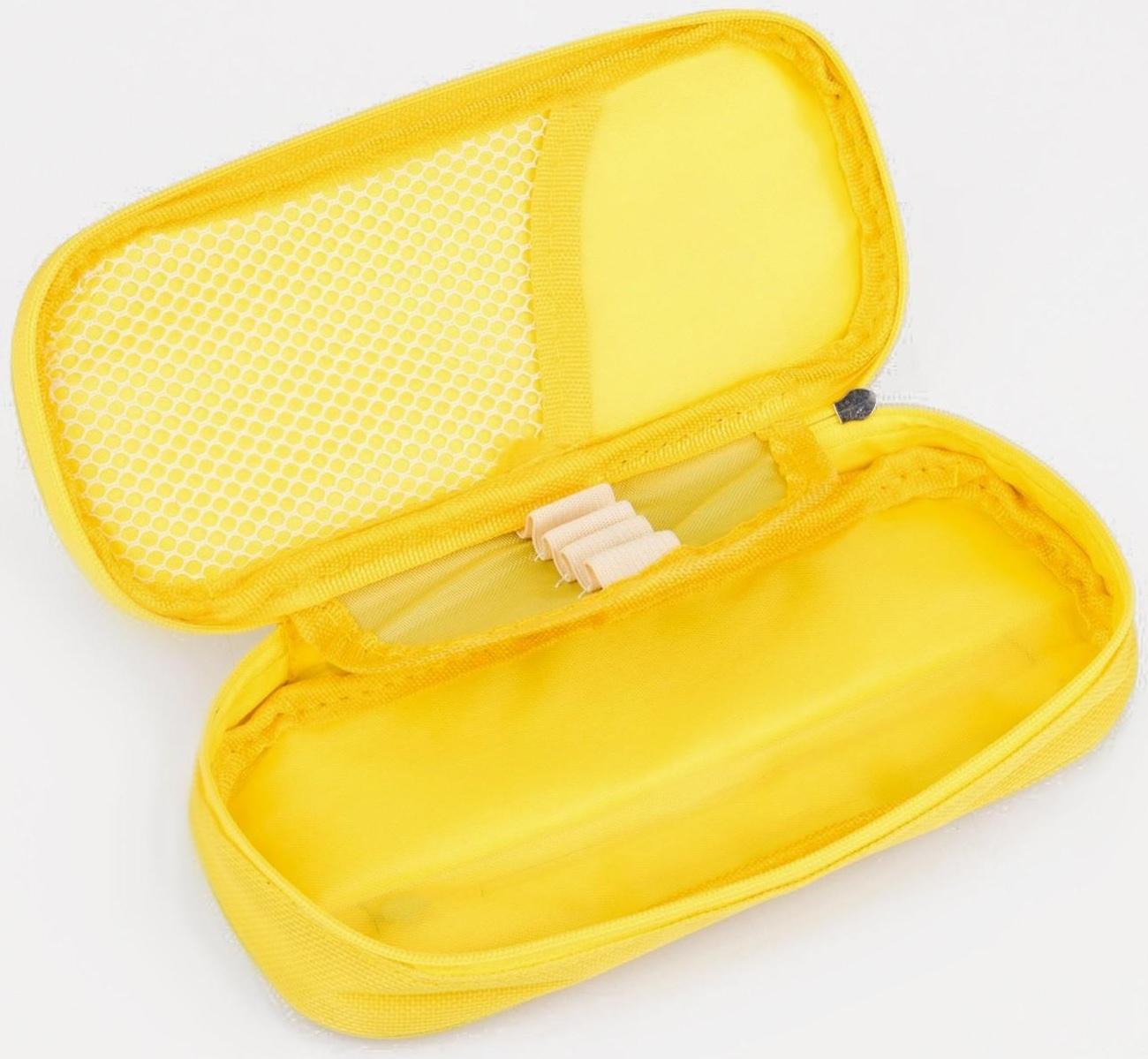 Косметичка на молнии, цвет жёлтый