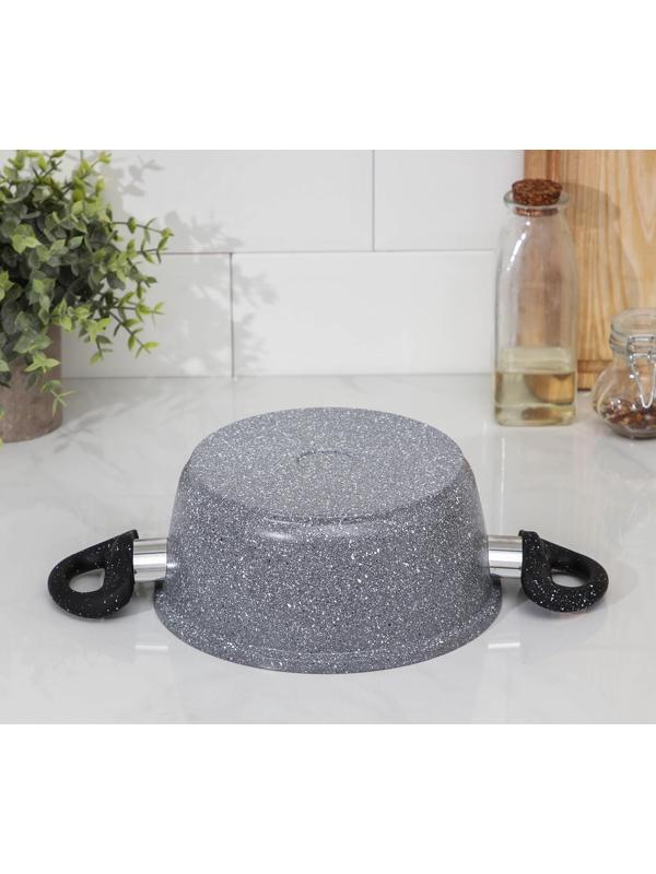 Кастрюля «Марбл», 2 л, пластиковые ручки, стеклянная крышка, антипригарное покрытие, цвет серый