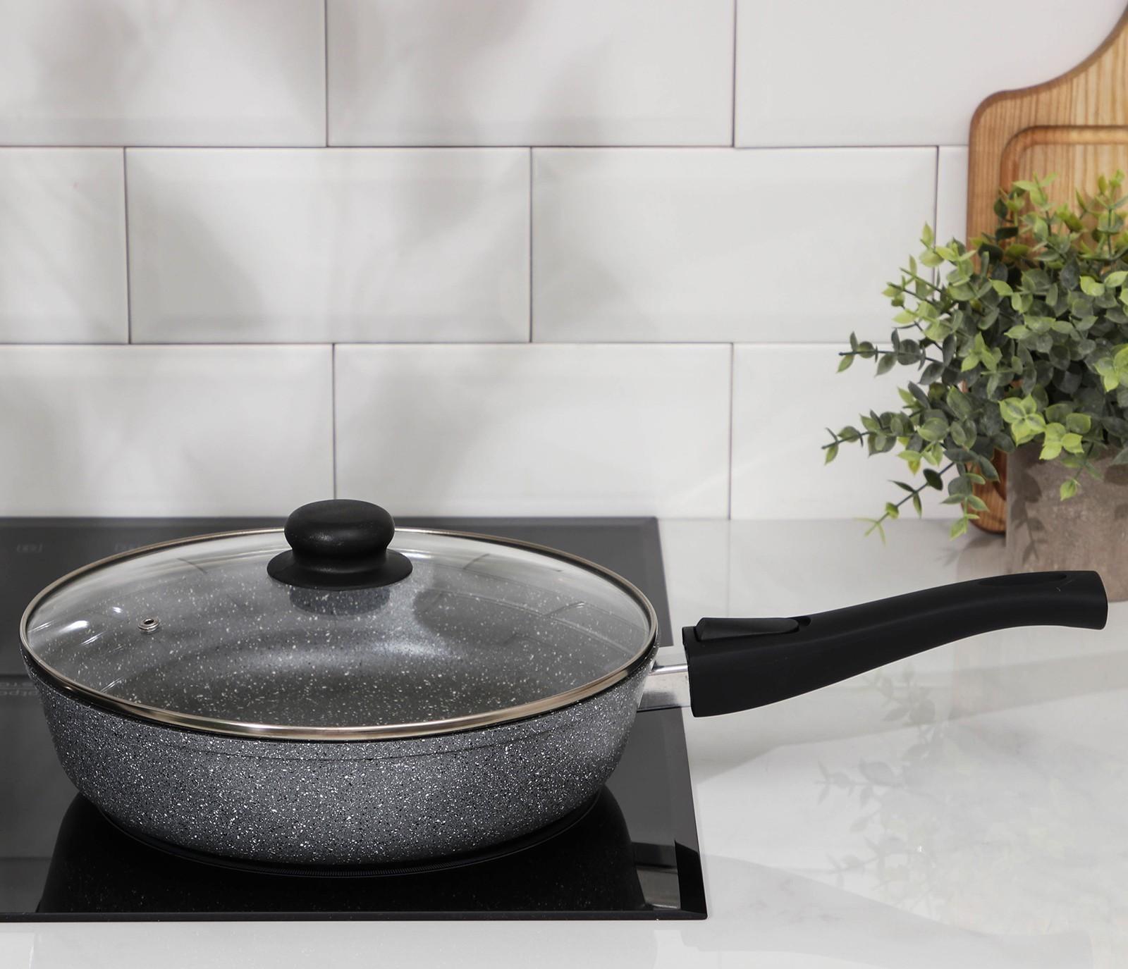 Сковорода Доляна «Марбл», d=26 см, стеклянная крышка, съёмная ручка, антипригарное покрытие, цвет серый