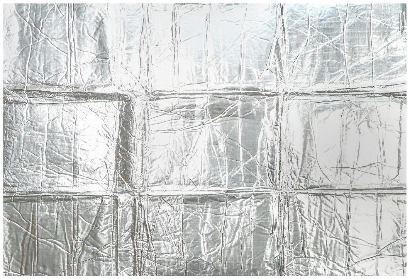 Утеплитель капота, 140×100 см, плотное, фольгированное, самоклеящийся