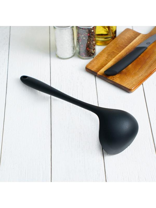 Половник Black, нейлон