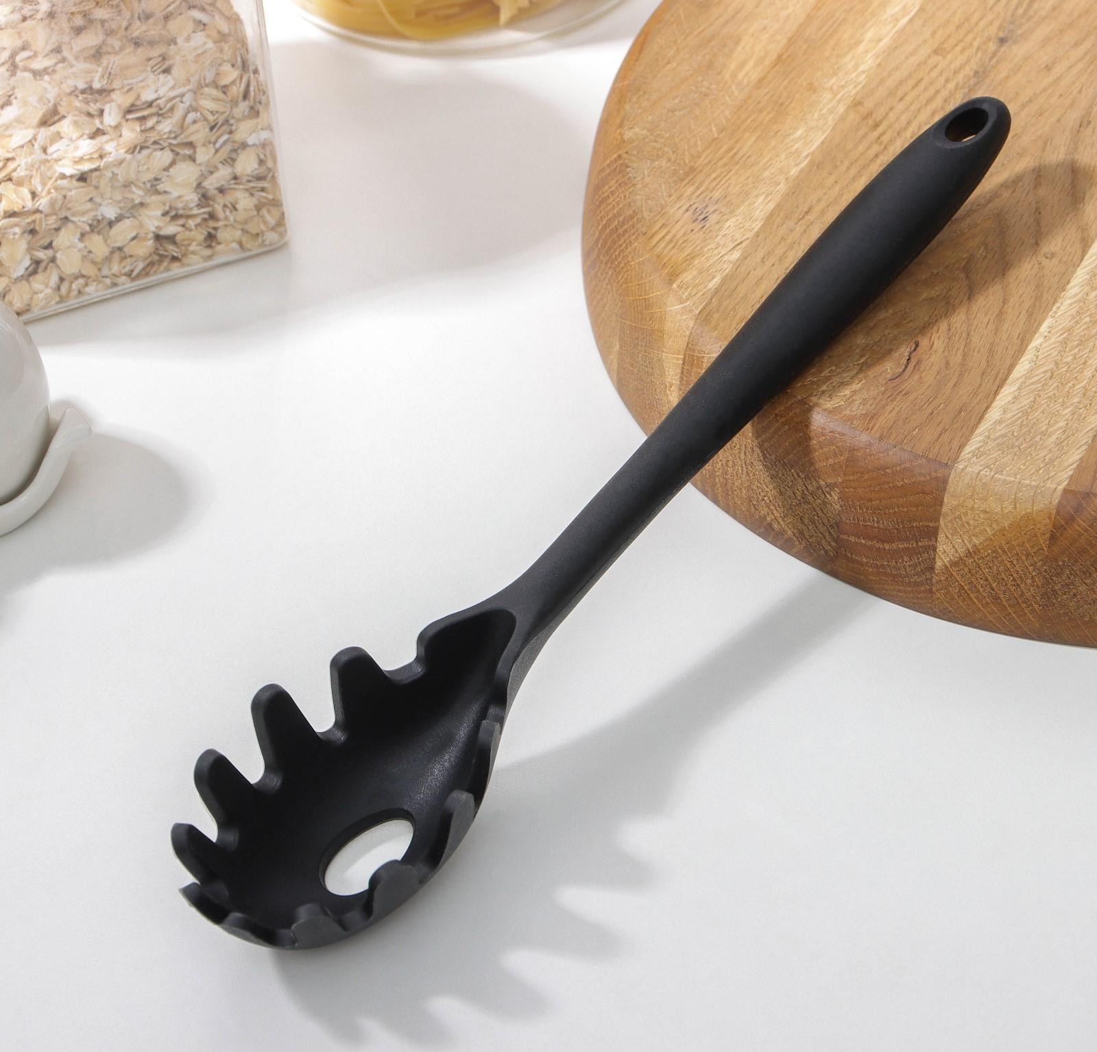 Ложка для спагетти Black, нейлон