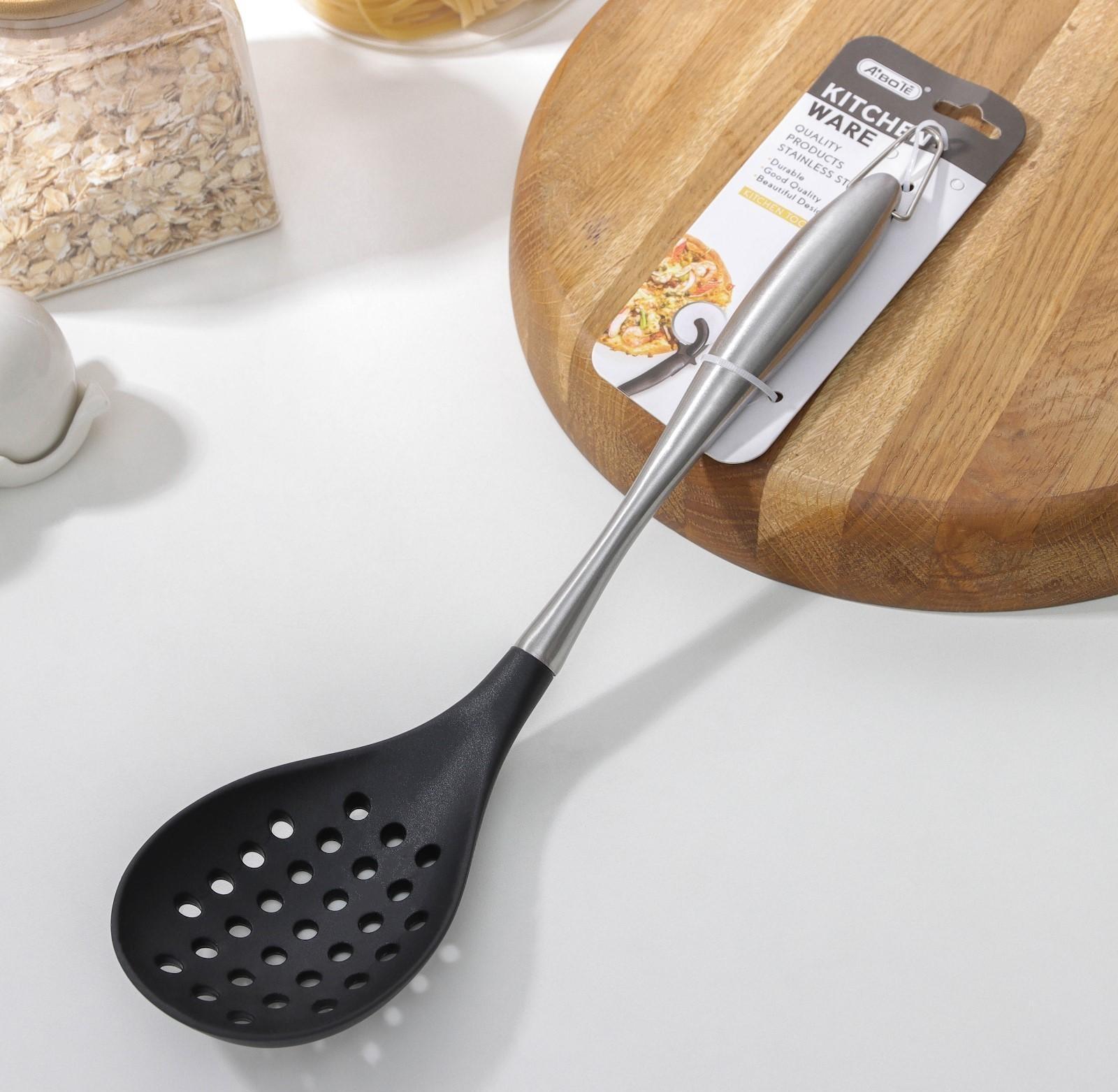 Шумовка Titan, нержавеющая сталь, TPR