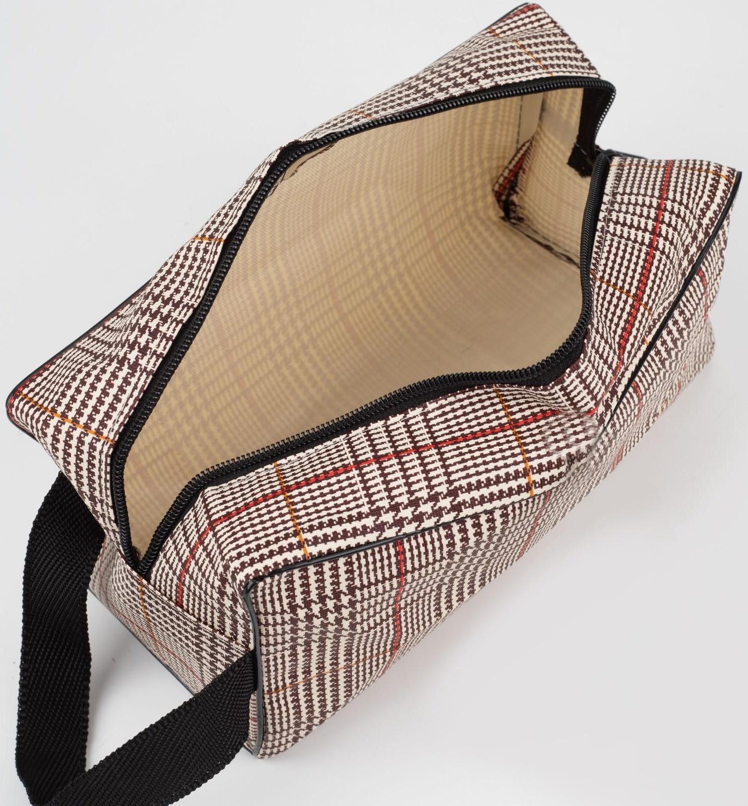 Косметичка на молнии, цвет бежевый